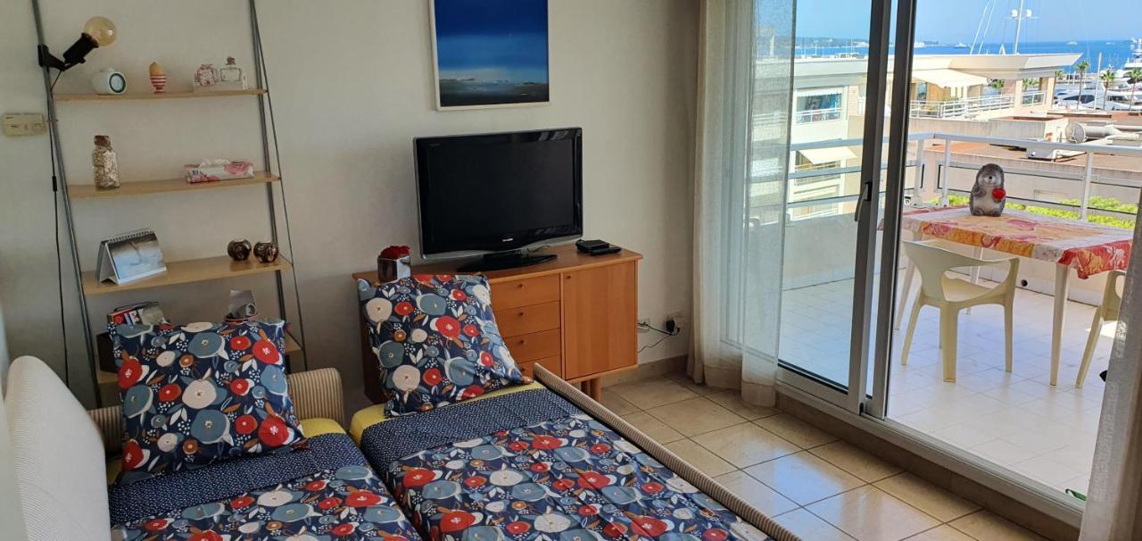 Standing Vue Mer Entre Cannes Et Antibes Golfe-Juan Exteriör bild